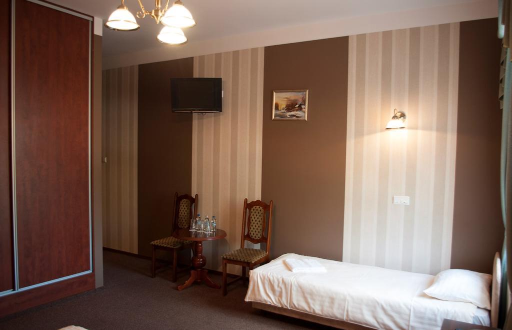 Hotel Nad Rzeczka Stary Toruń الغرفة الصورة